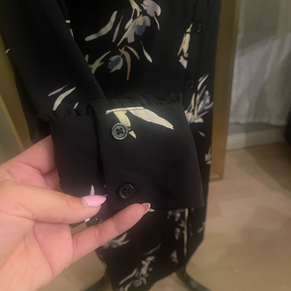 Dress - Picture 4 of 5